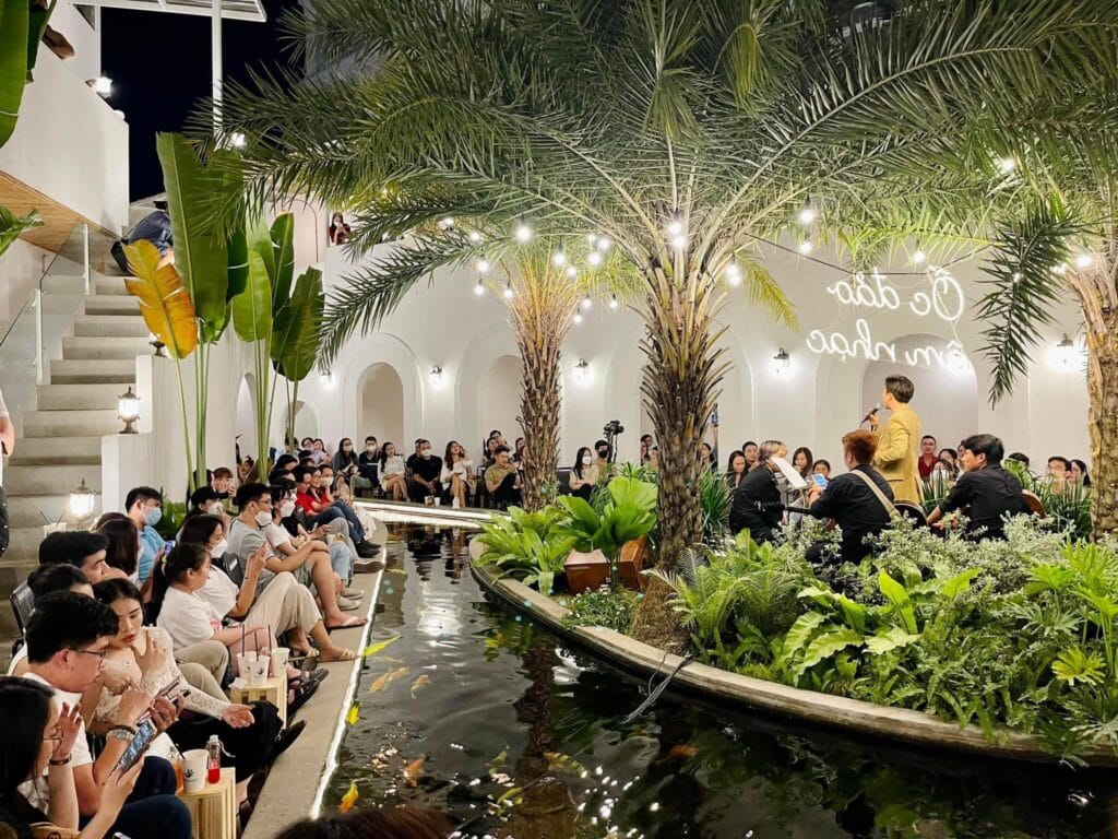 Đầu tư Điện Mặt Trời Cho Quán Cà Phê: Giảm tiền điện, tăng lợi nhuận